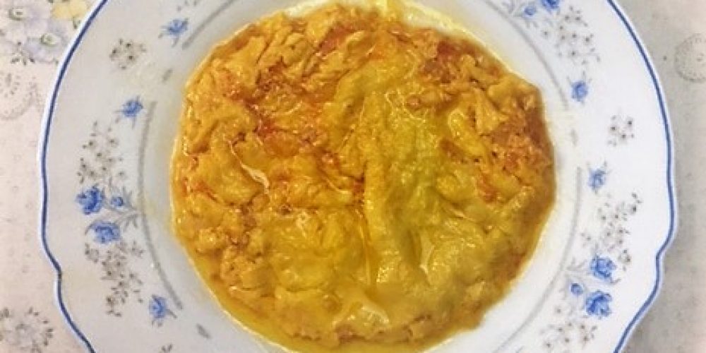 Tortilla con tomate
